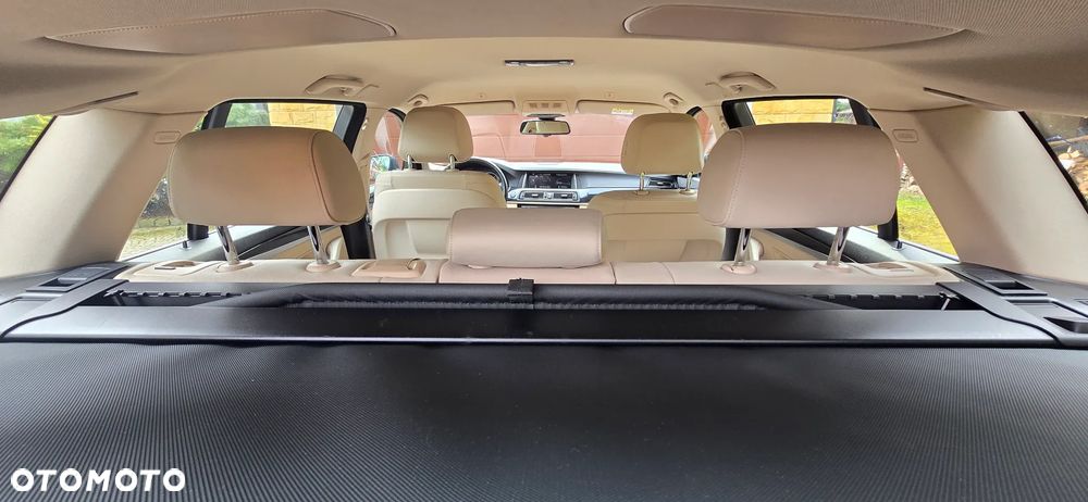 BMW Seria 5 520d - 13