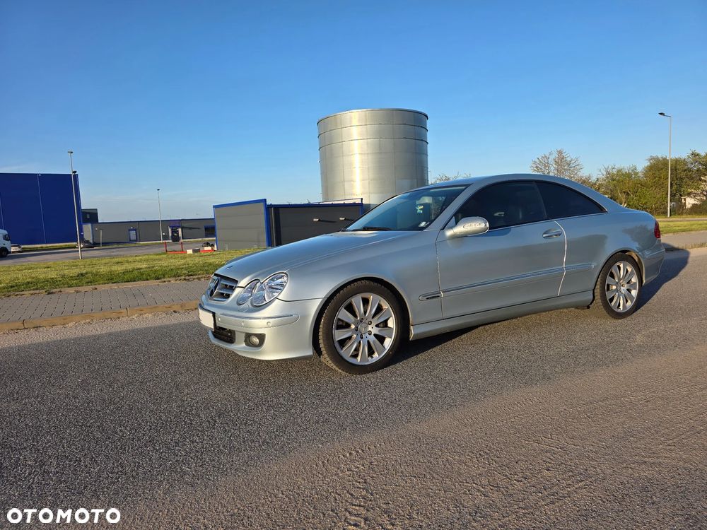 Mercedes-Benz CLK - 3