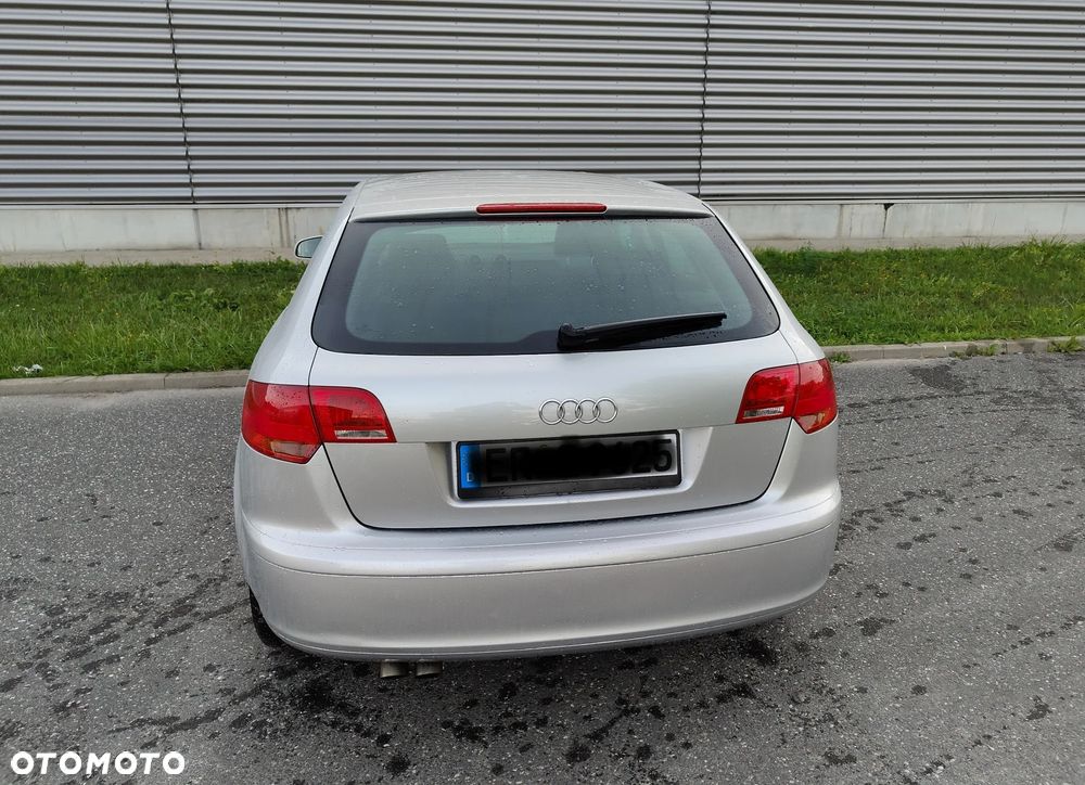Audi A3 Sportback - 6