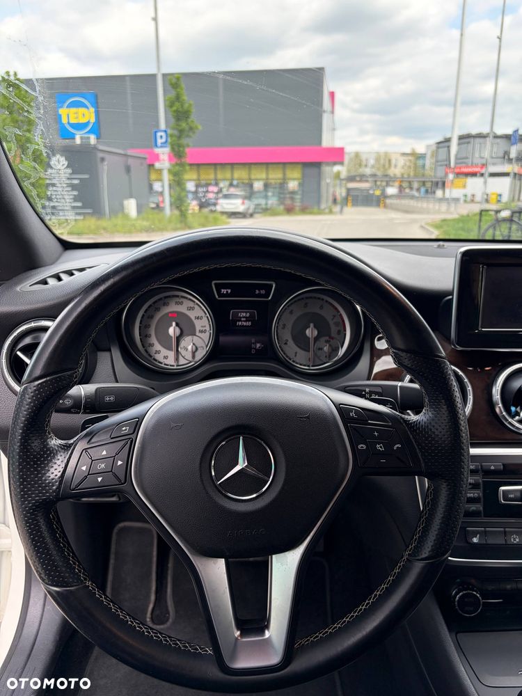 Mercedes-Benz CLA 250 4Matic 7G-DCT Edition 1 - 16