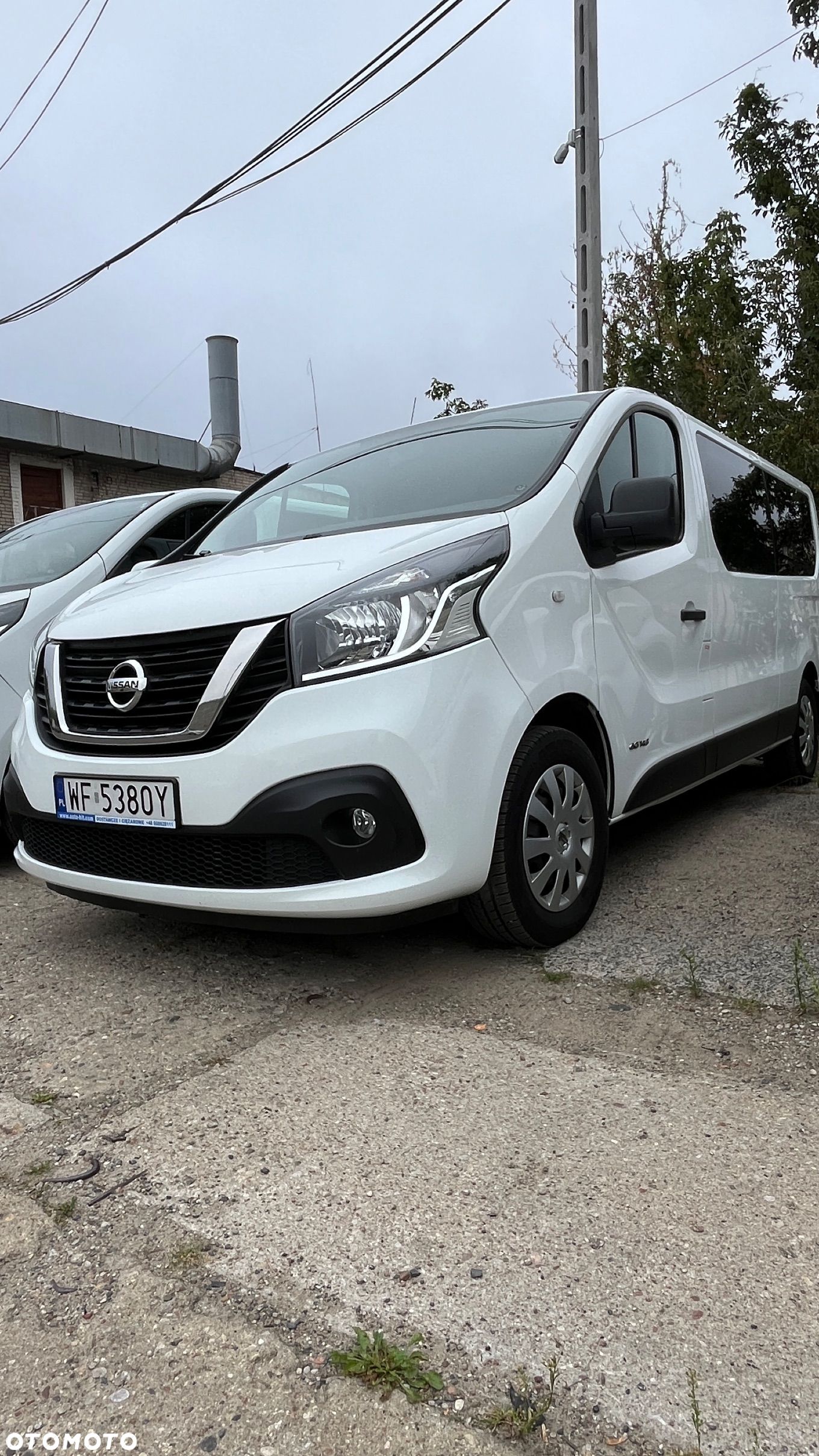 Nissan NV300 - 1