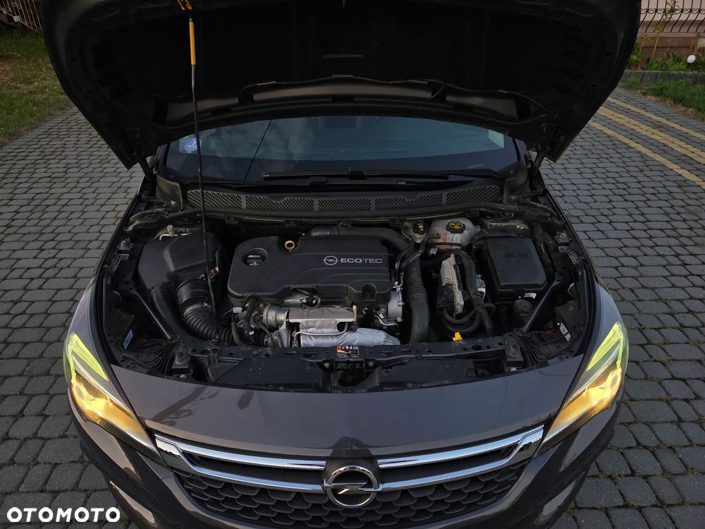 Opel Astra - 9