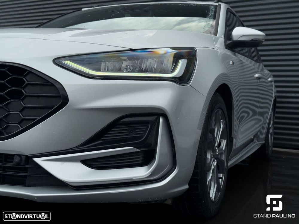 Ford Focus SW 1.0 EcoBoost MHEV ST-Line - 17