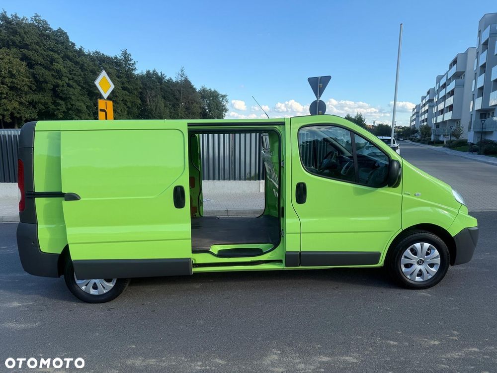 Renault Trafic - 11