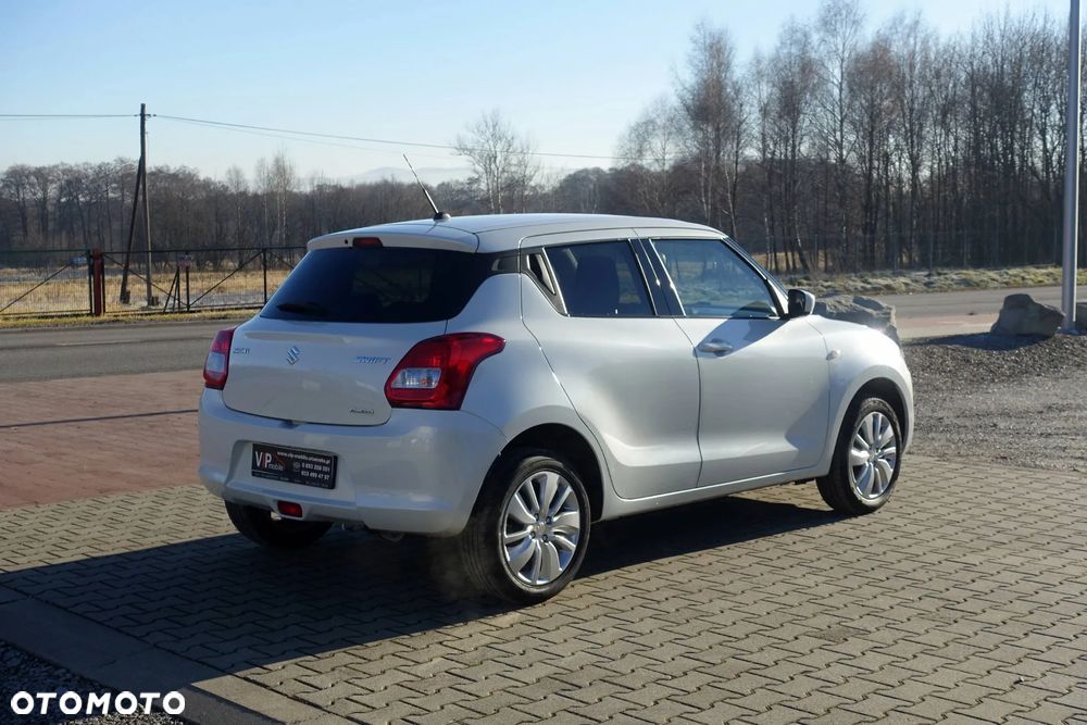 Suzuki Swift 1.2 Dualjet Allgrip Comfort - 7