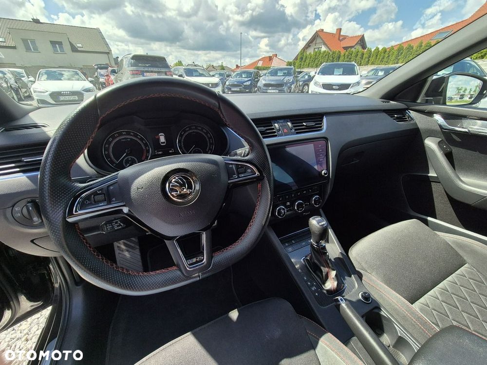 Skoda Octavia 2.0 TDI 4x4 DSG RS - 16