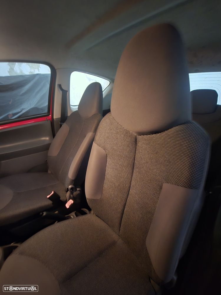 Peugeot 107 1.0 RC Line - 9