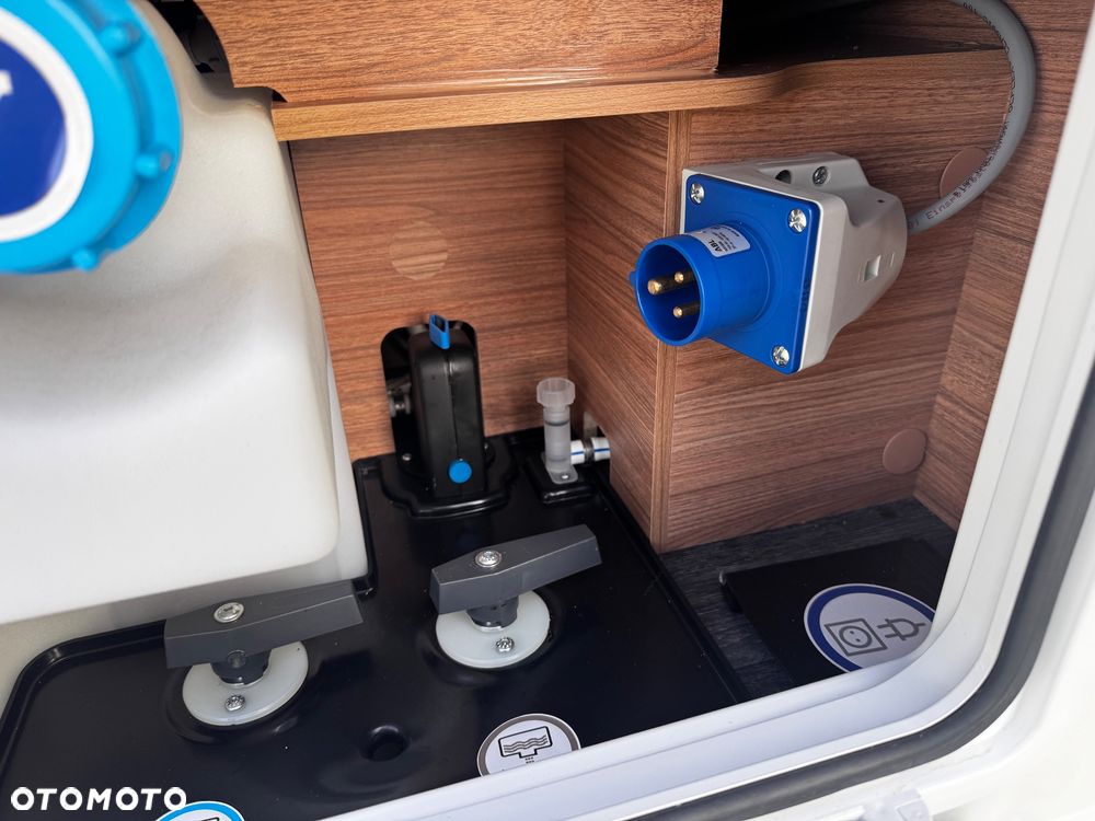 Weinsberg Weinsberg Weinsberg CaraSuite FORD 650 MF 2025 | 165 KM | Automat 8-bieg | 5 os. jazda / 6 spanie | Kamera cyfrowa | Truma Combi 6 | Premium + Smart - 13