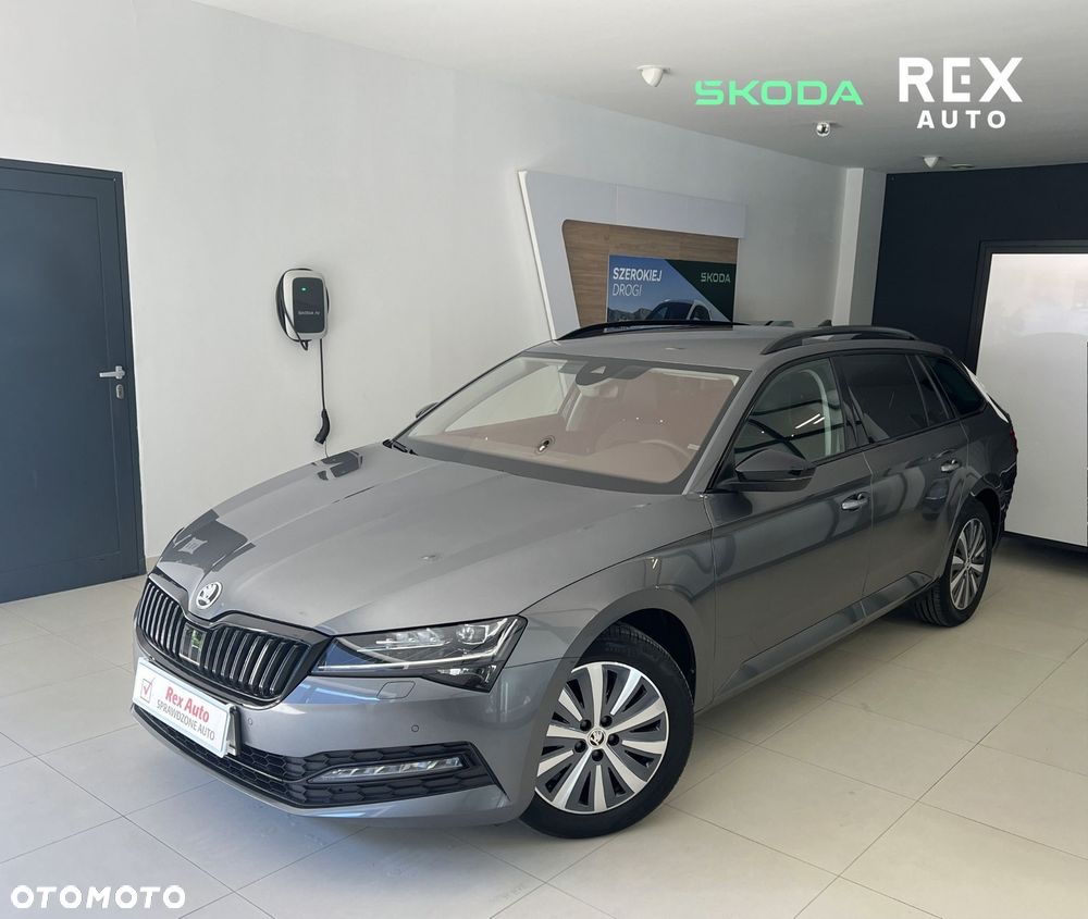 Skoda Superb 2.0 TDI SCR Style DSG - 2