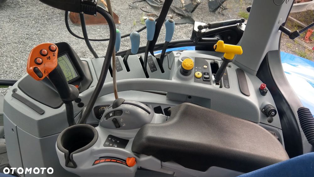 New Holland T7.195 S - 16