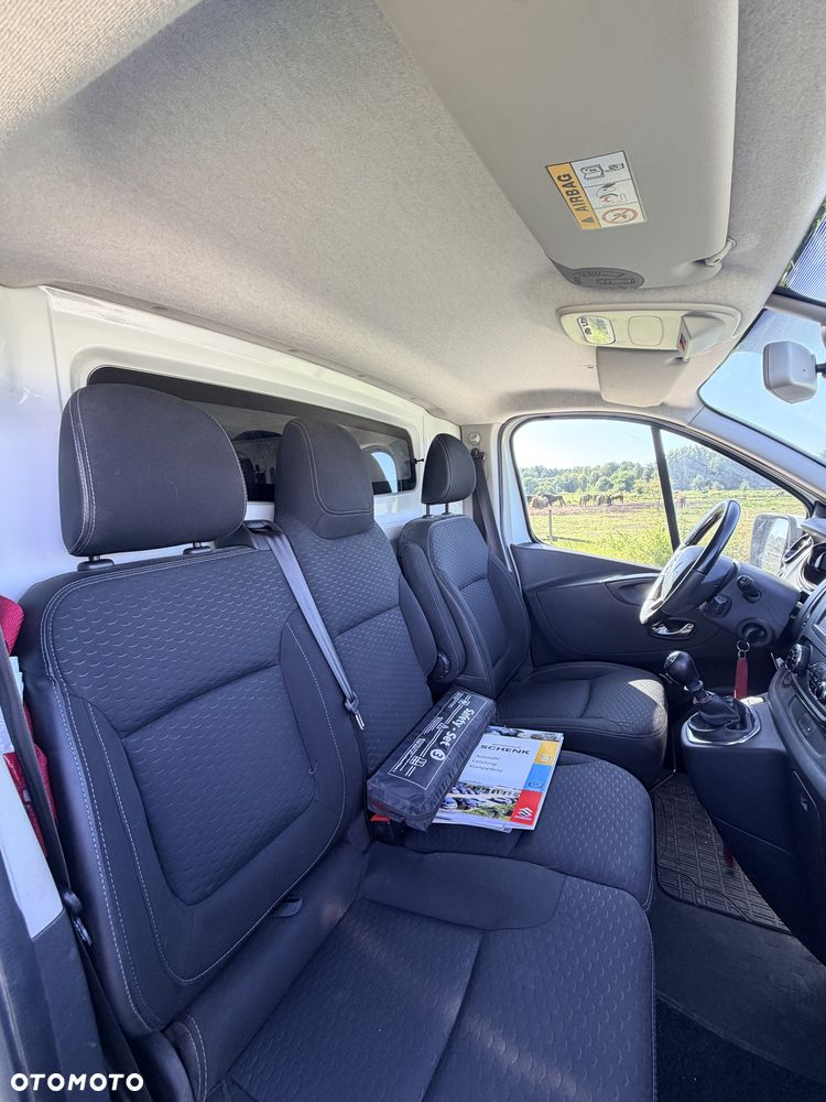 Opel Vivaro - 13