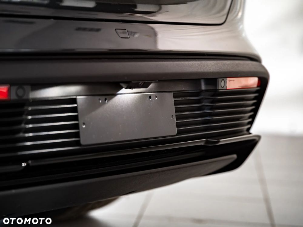 Porsche Taycan 105kWh 4 - 29