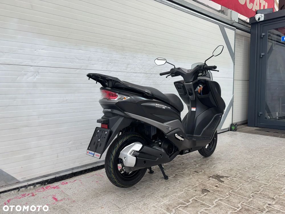 Suzuki Burgman - 9