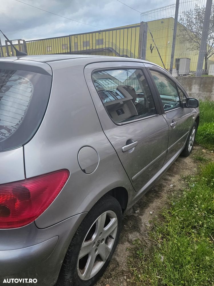 Peugeot 307 1.6 XT - 6