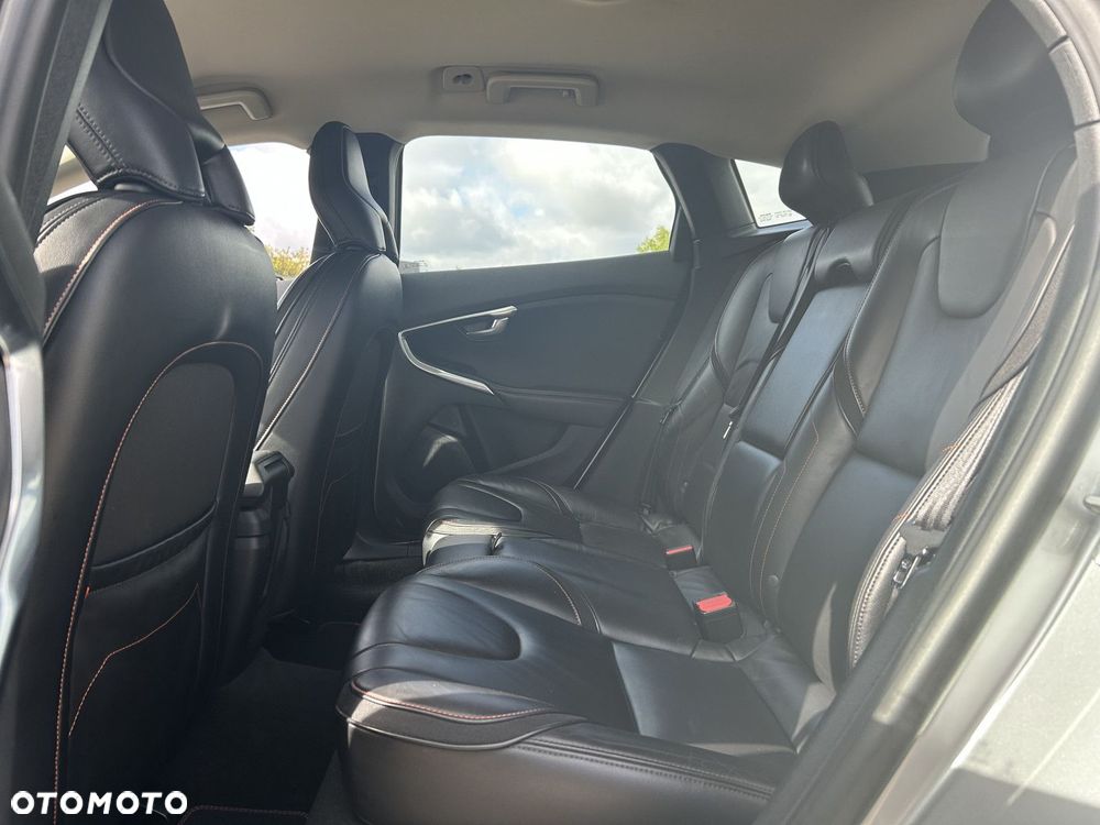 Volvo V40 - 26