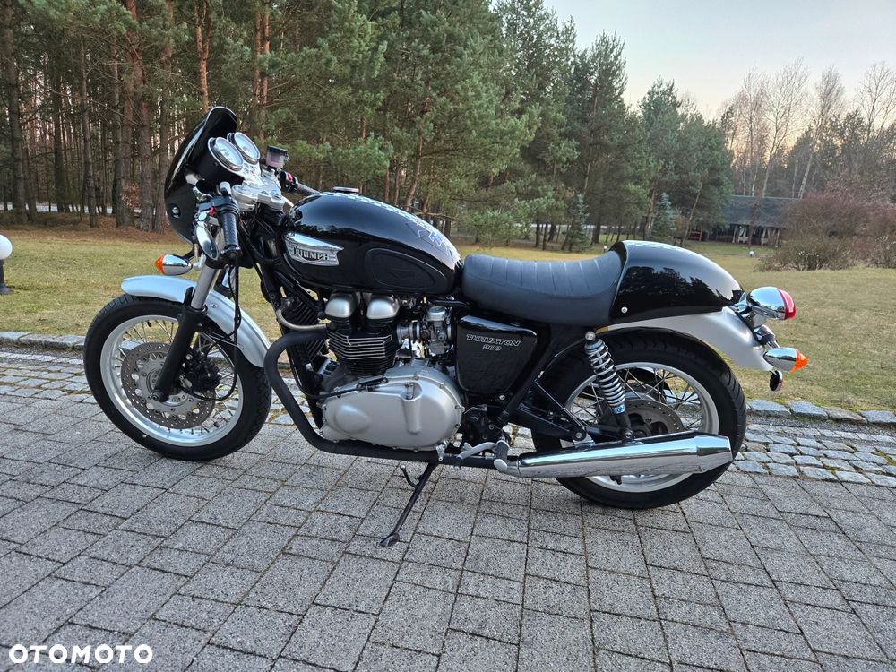 Triumph Thruxton - 6