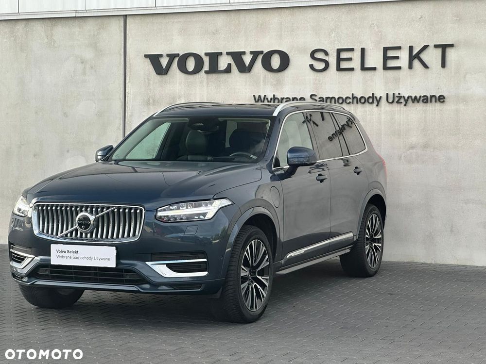 Volvo XC 90 - 9
