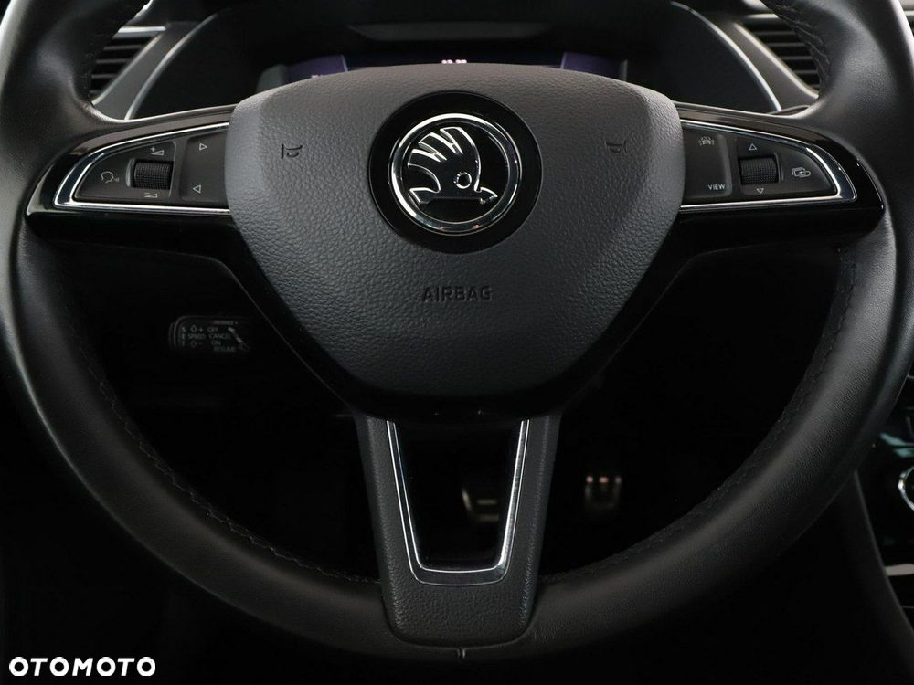 Skoda Superb 1.4 TSI Plug-In Hybrid L&K DSG - 22