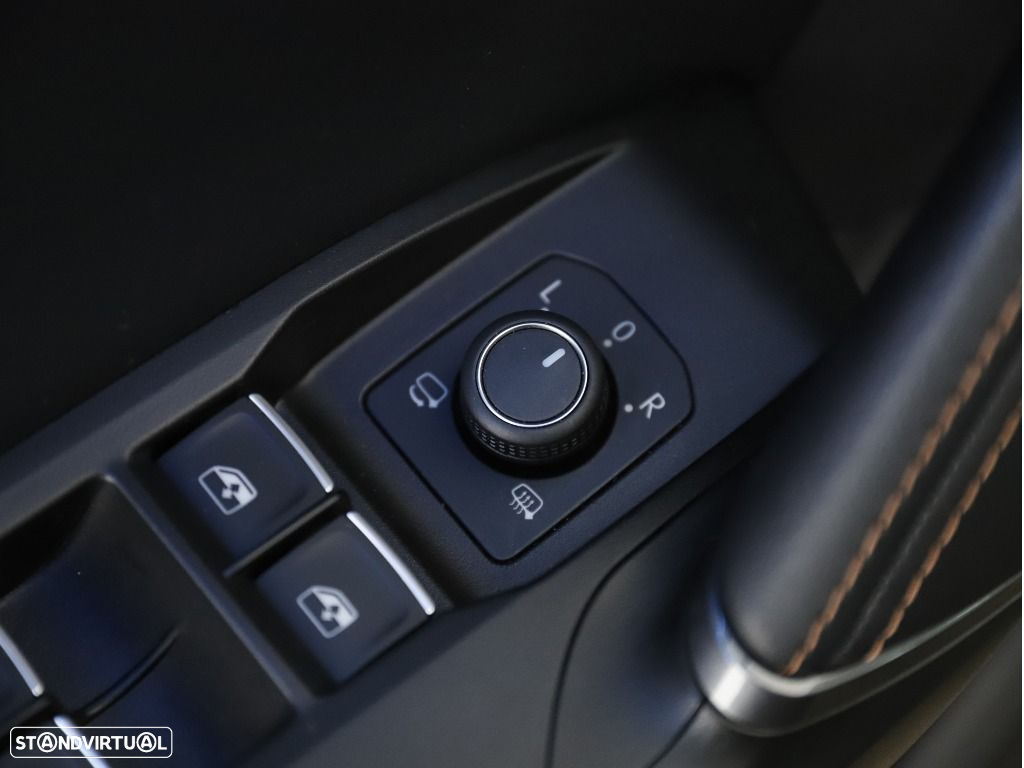 Cupra Formentor 1.4 e-Hybrid DSG - 14