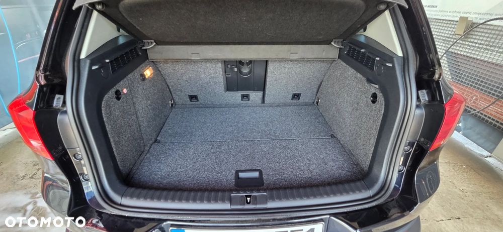 Volkswagen Tiguan - 33