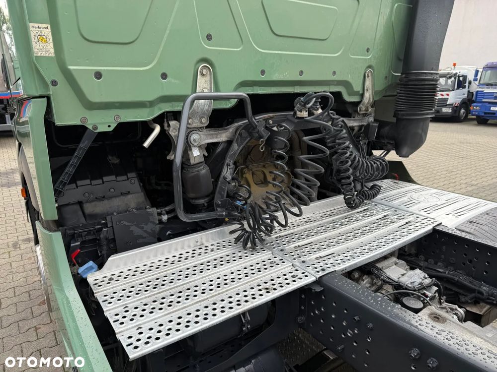 Mercedes-Benz ACTROS 1851 4x2 EURO6 CIĄGNIK SIODŁOWY Z HYDRAULIKĄ WYWROTU - 16