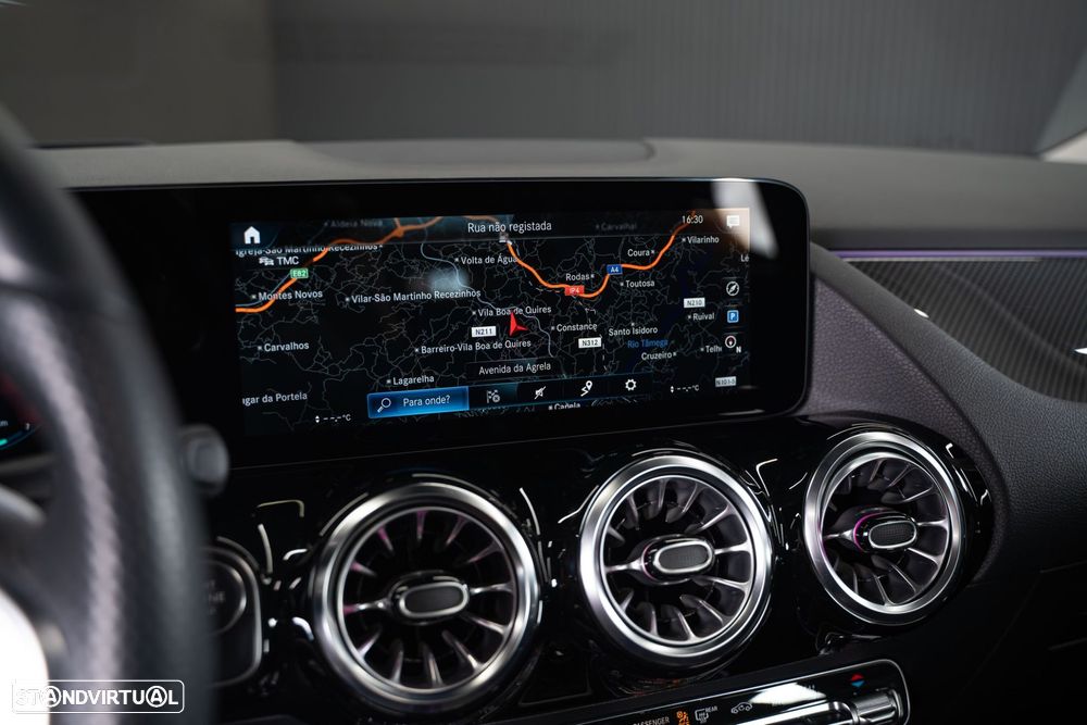 Mercedes-Benz GLA 250 e 8G-DCT AMG Line - 29