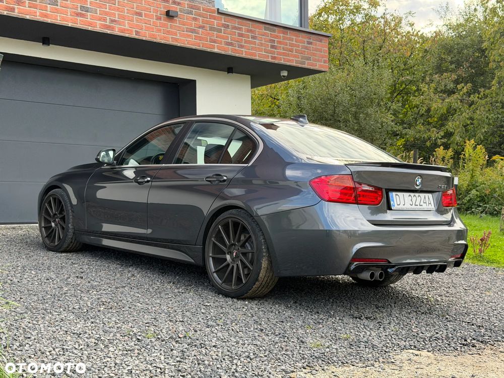 BMW Seria 3 328i xDrive - 7