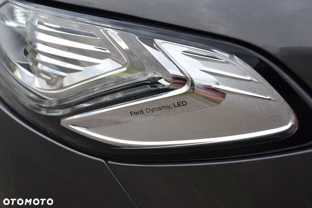 Ford Mondeo 2.0 TDCi Titanium PowerShift - 38