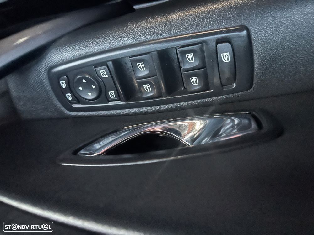 Renault Mégane Sport Tourer ENERGY dCi 110 INTENS - 16