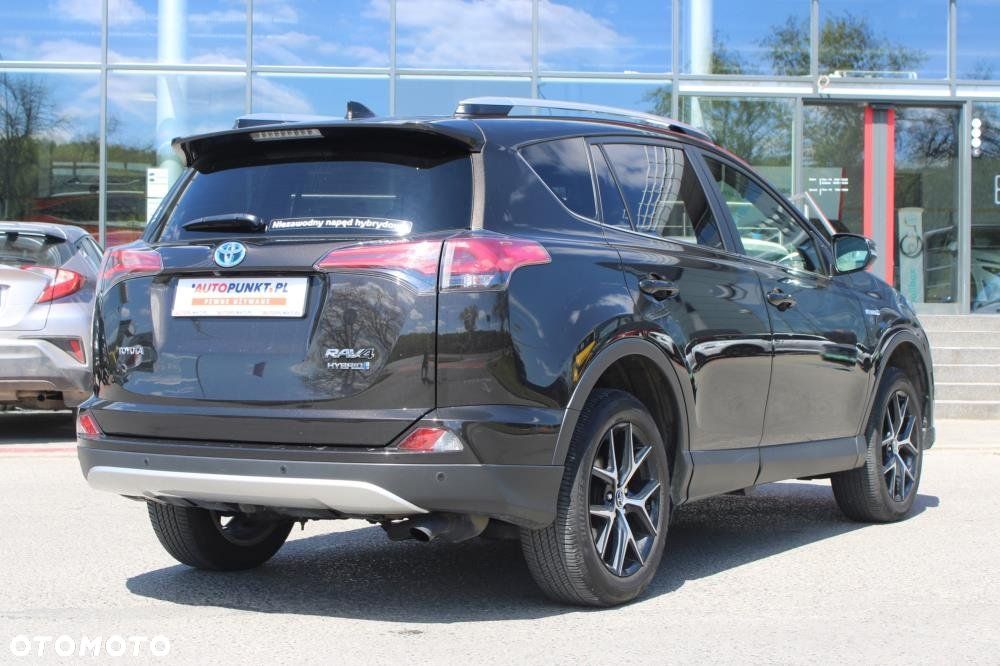 Toyota RAV4 - 5