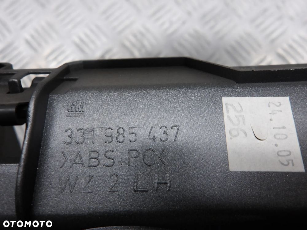 OPEL ASTRA H GTC 1.7CDTI RAMKA RADIA KRATKA NAWIEWU ŚRODKOWA 331985437 - 4