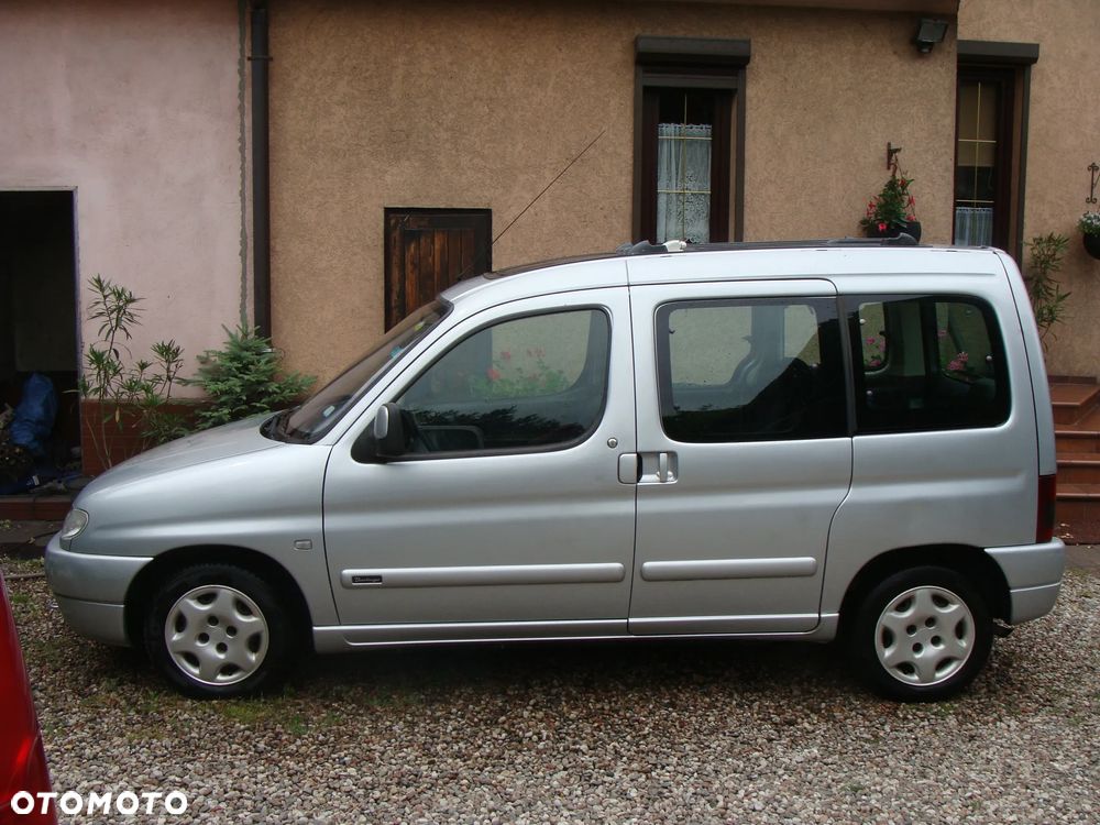 Citroën Berlingo Multispace 1.4i Plus Top-Edition - 2