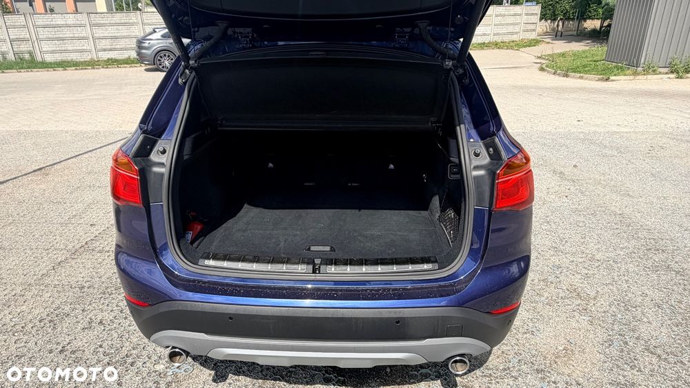 BMW X1 xDrive20d - 17