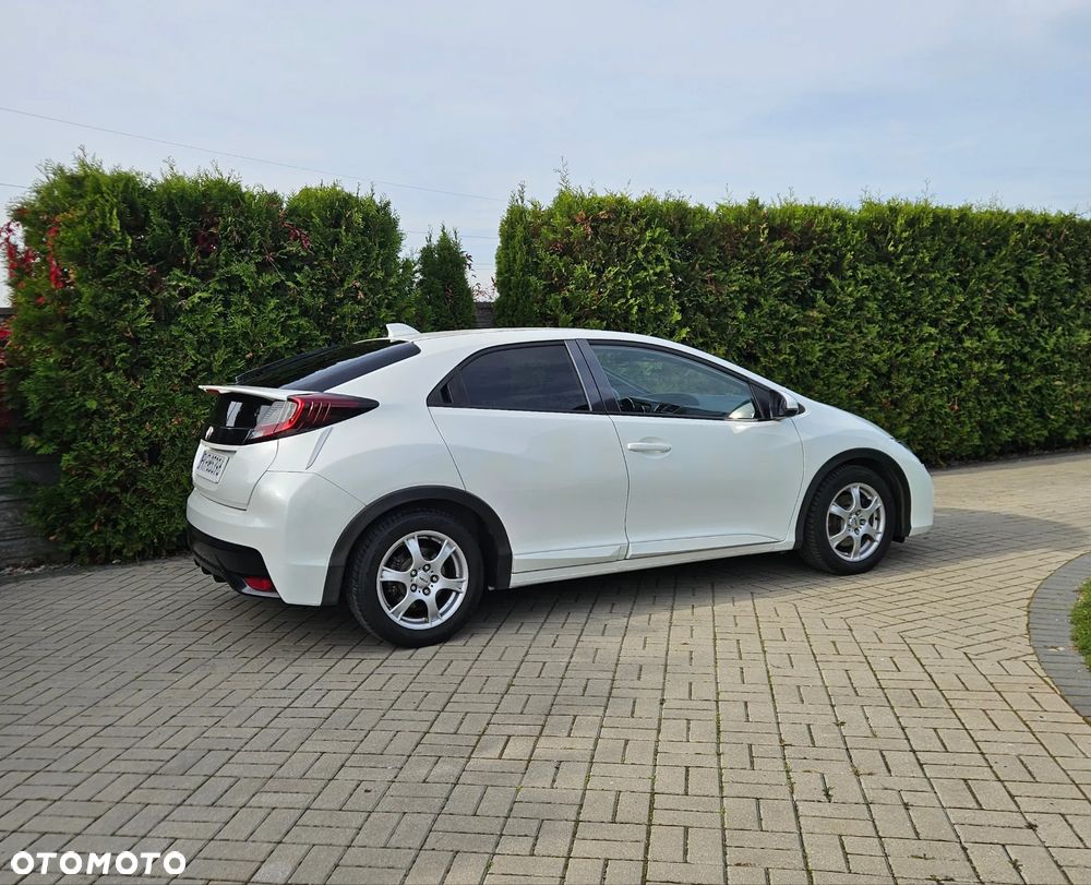Honda Civic 1.8 i-VTEC Lifestyle - 8