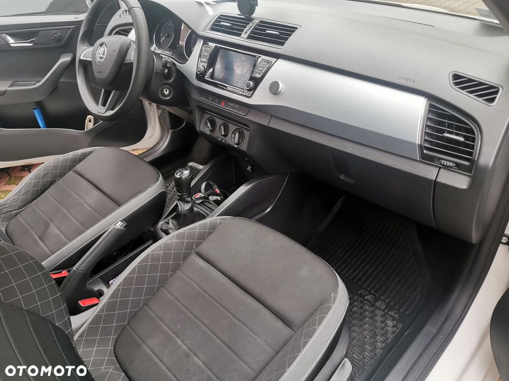 Skoda Fabia 1.0 Ambition - 12