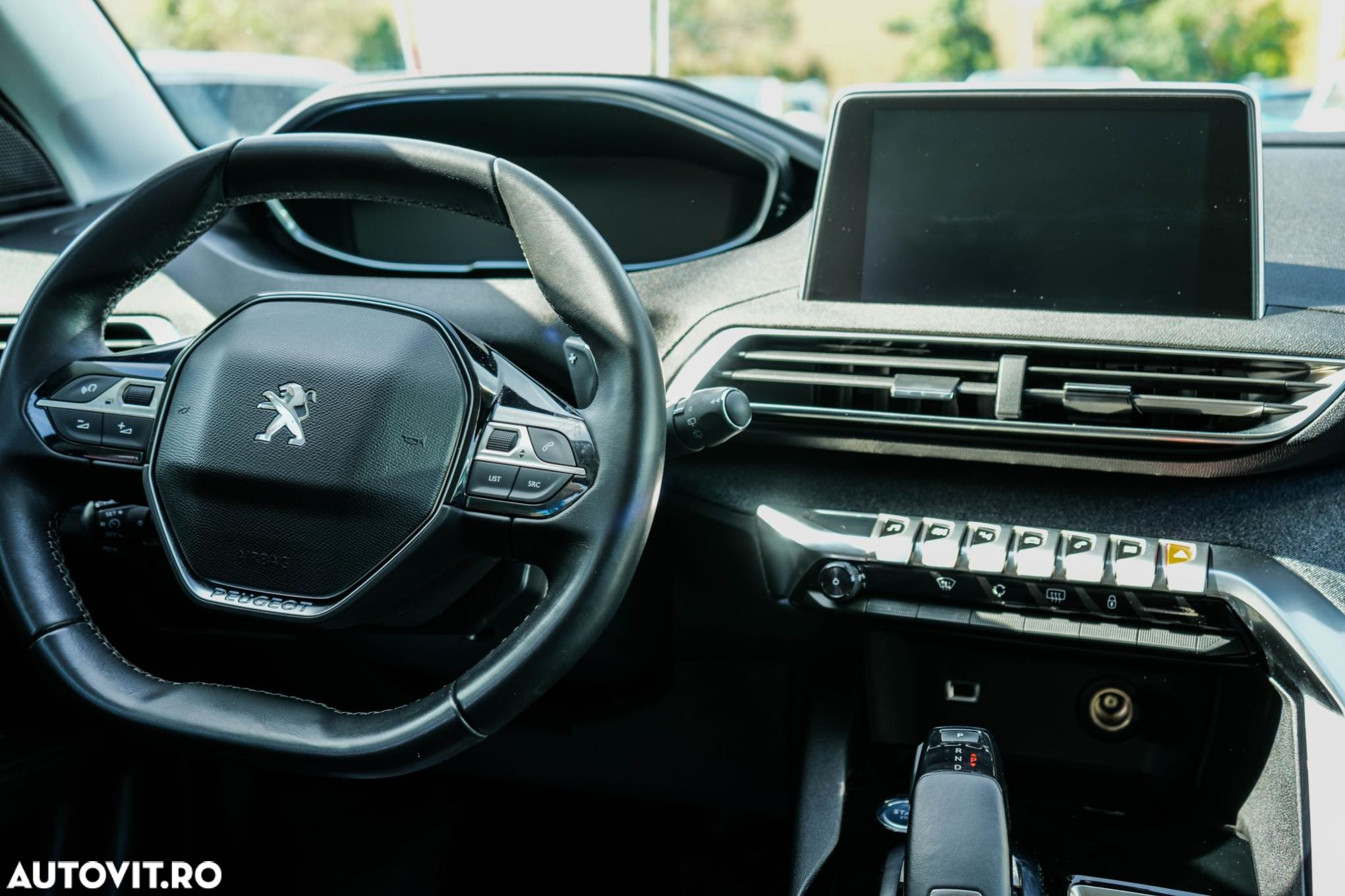 Peugeot 3008 - 8