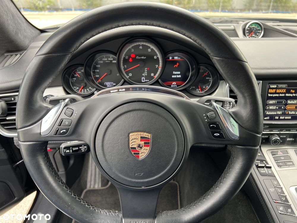 Porsche Panamera - 10