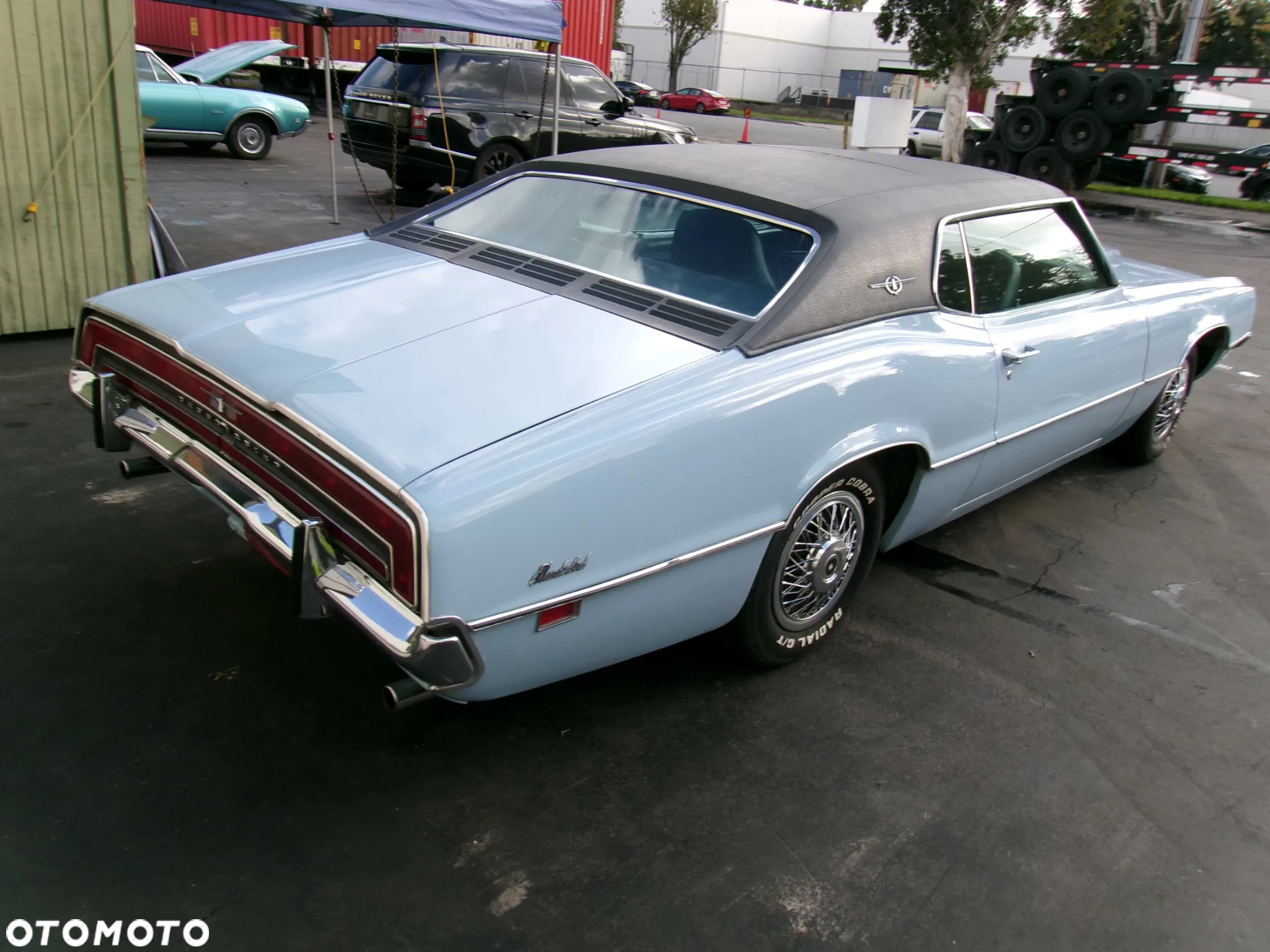 Ford Thunderbird - 8