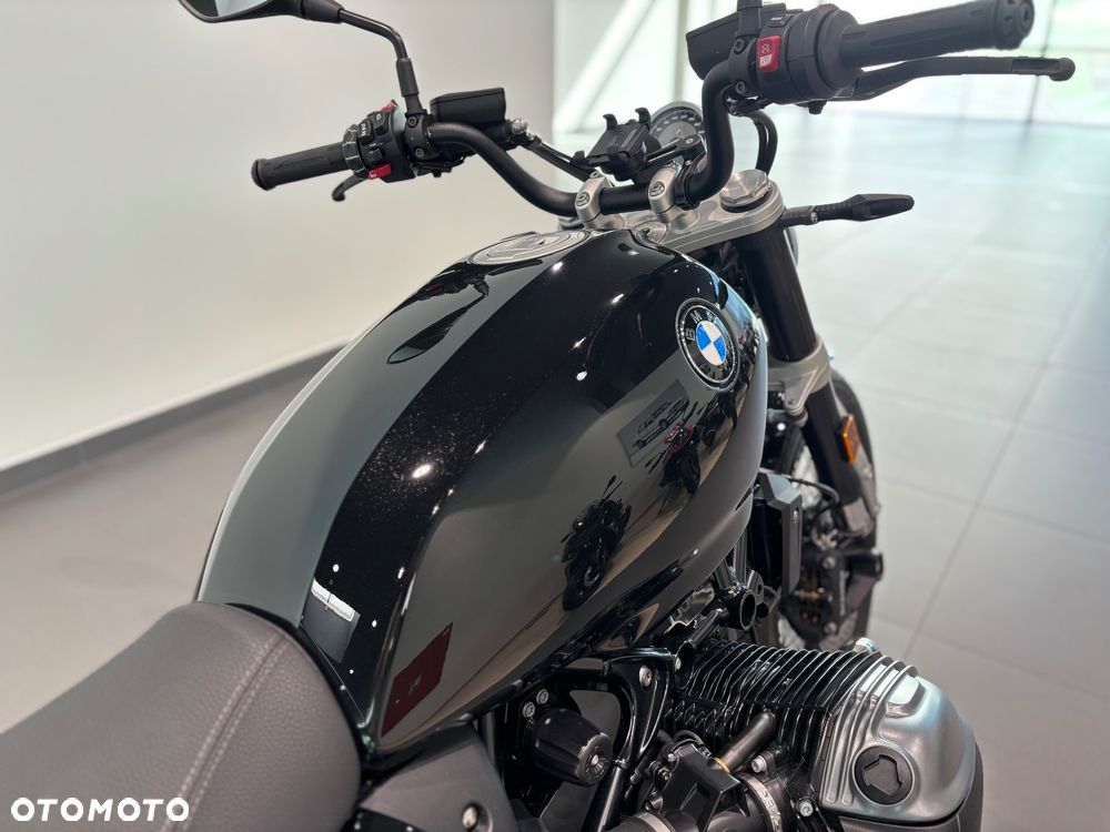 BMW R - 9