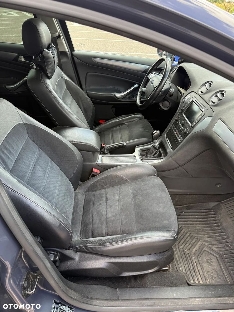 Ford Mondeo 1.6 T Titanium LXS - 16
