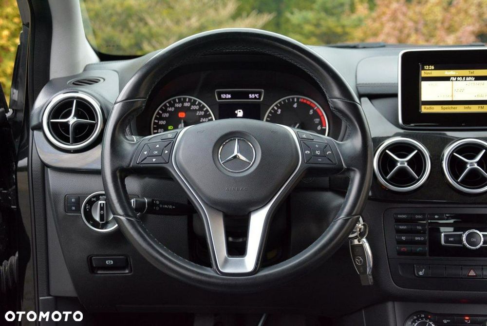 Mercedes-Benz Klasa B 180 CDI BlueEFFICIENCY Edition 1 - 26