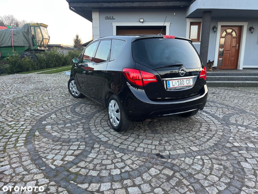 Opel Meriva - 11