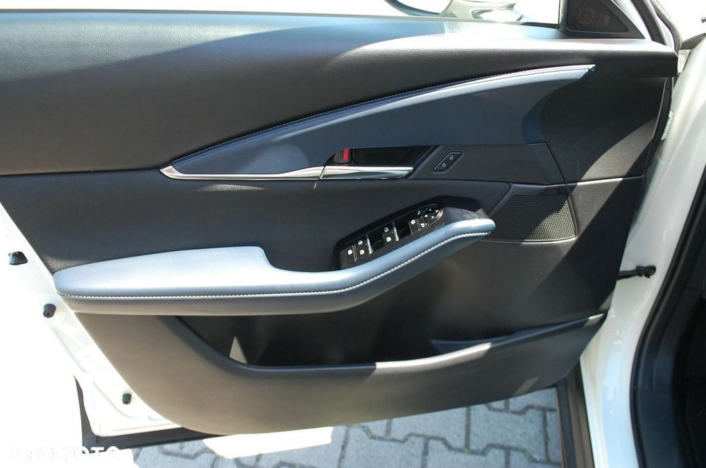 Mazda CX-30 - 35