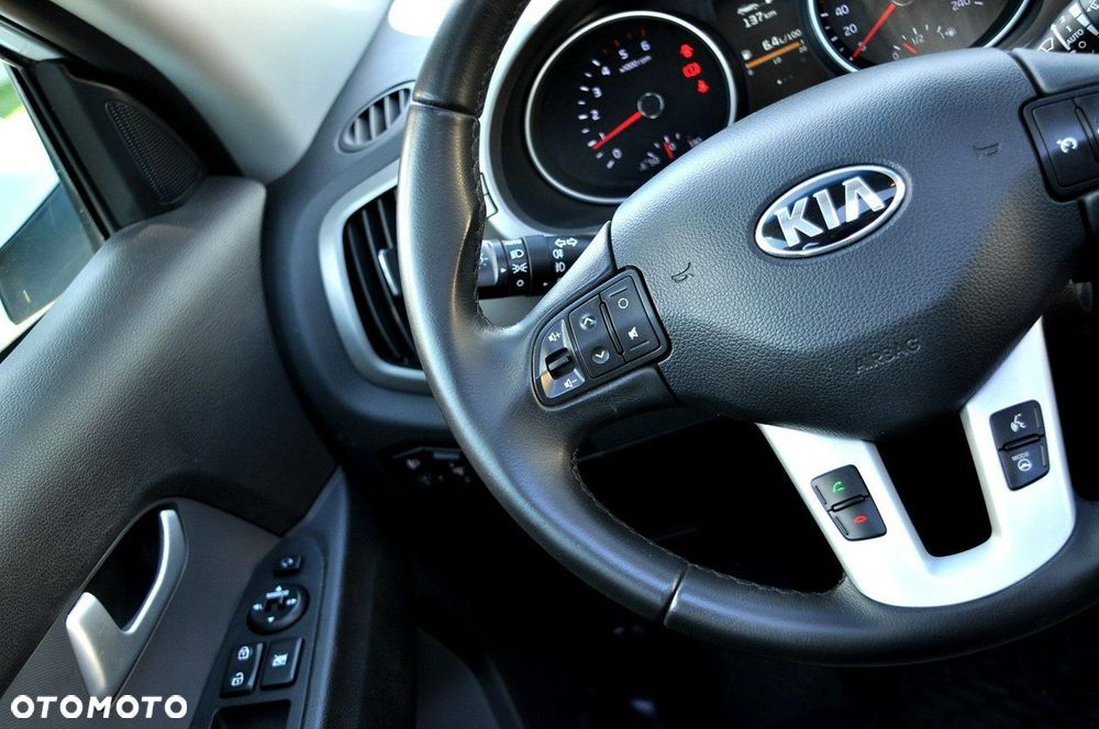 Kia Sportage - 12