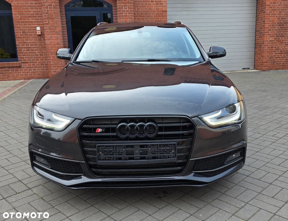 Audi A4 Avant 2.0 TDI DPF S line Sportpaket - 14