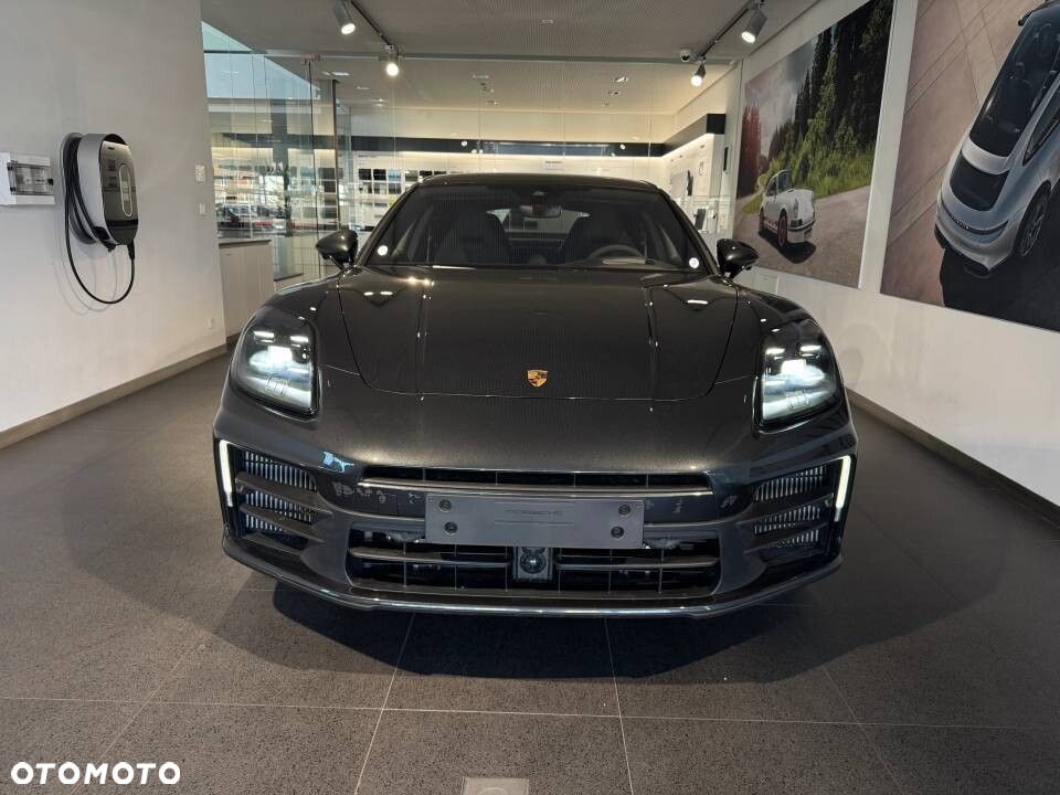 Porsche Panamera 4S E-Hybrid PHEV - 4