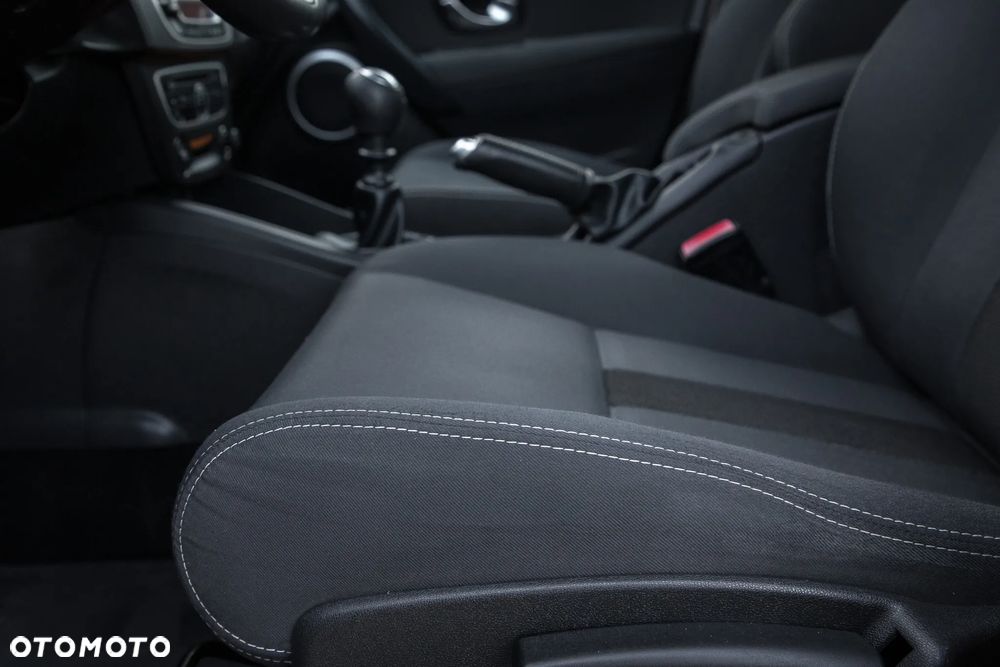 Renault Megane TCe 180 Dynamique - 14