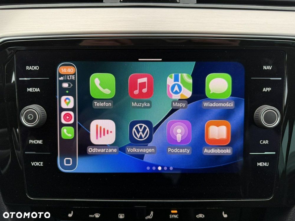 Volkswagen Passat - 19