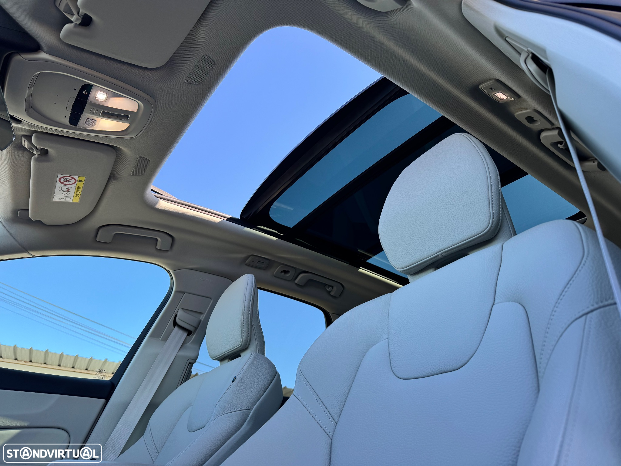 Volvo XC 60 2.0 T6 PHEV Core AWD - 16