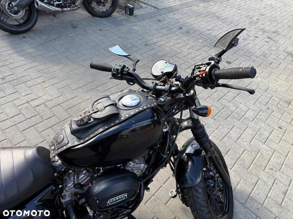 Hyosung GV - 16